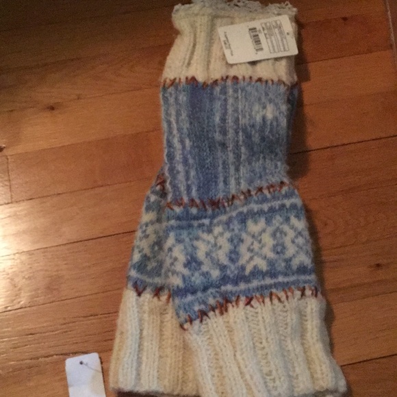 Free People Accessories - Wool free people leg warmers
